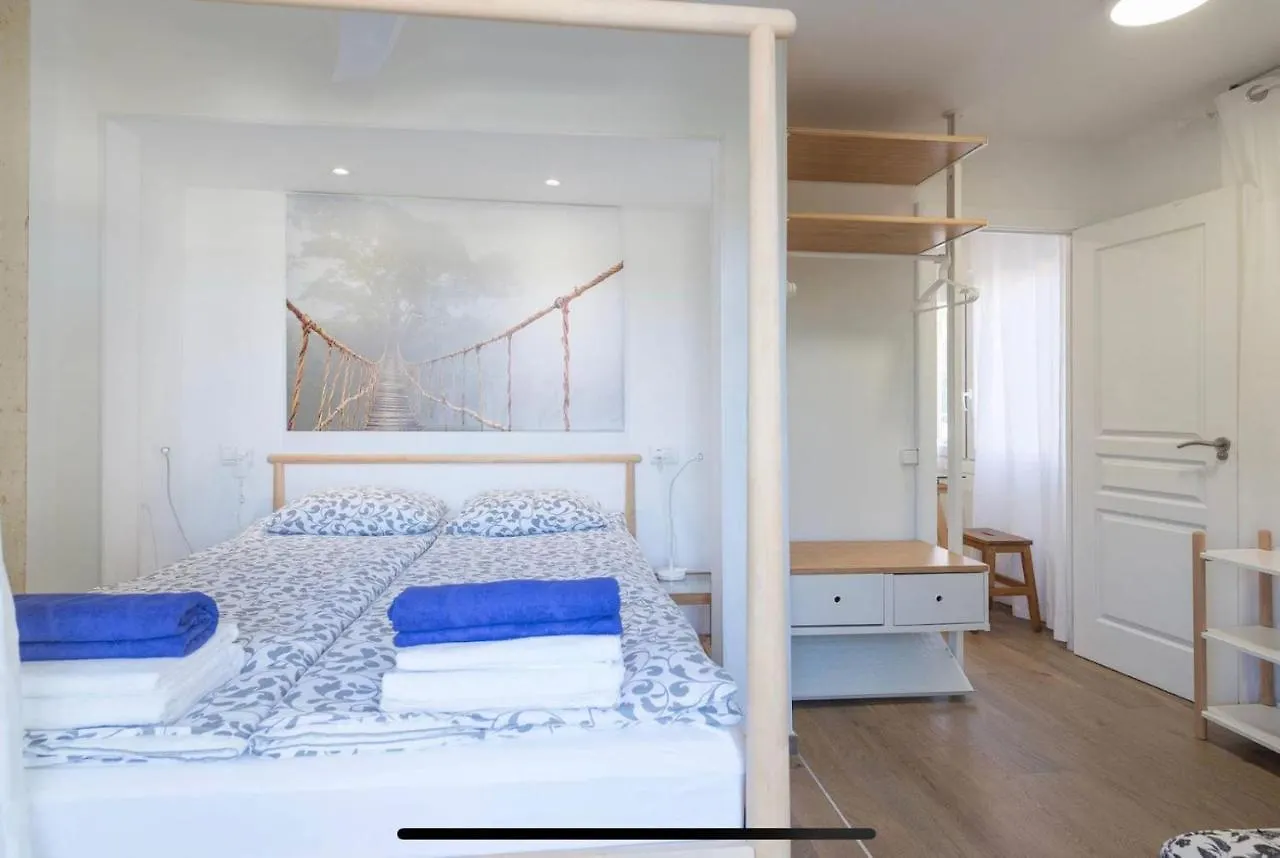 Beach Inn Apartment Alcudia  0*, Alcudia (Mallorca)